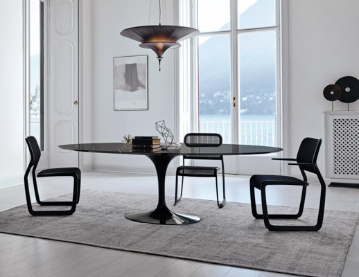 newson aluminum chair saarinen oval dining table