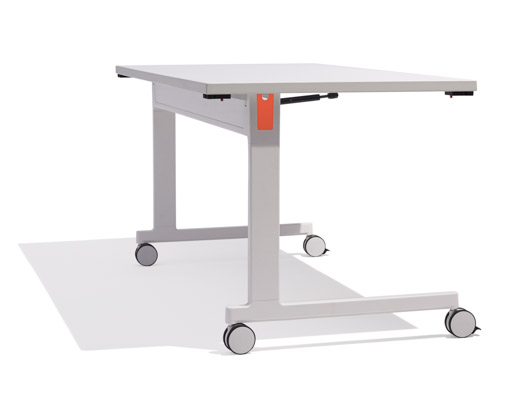 Marc Krusin pixel c-leg training table